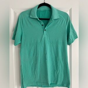 Lululemon men’s green golf shirt